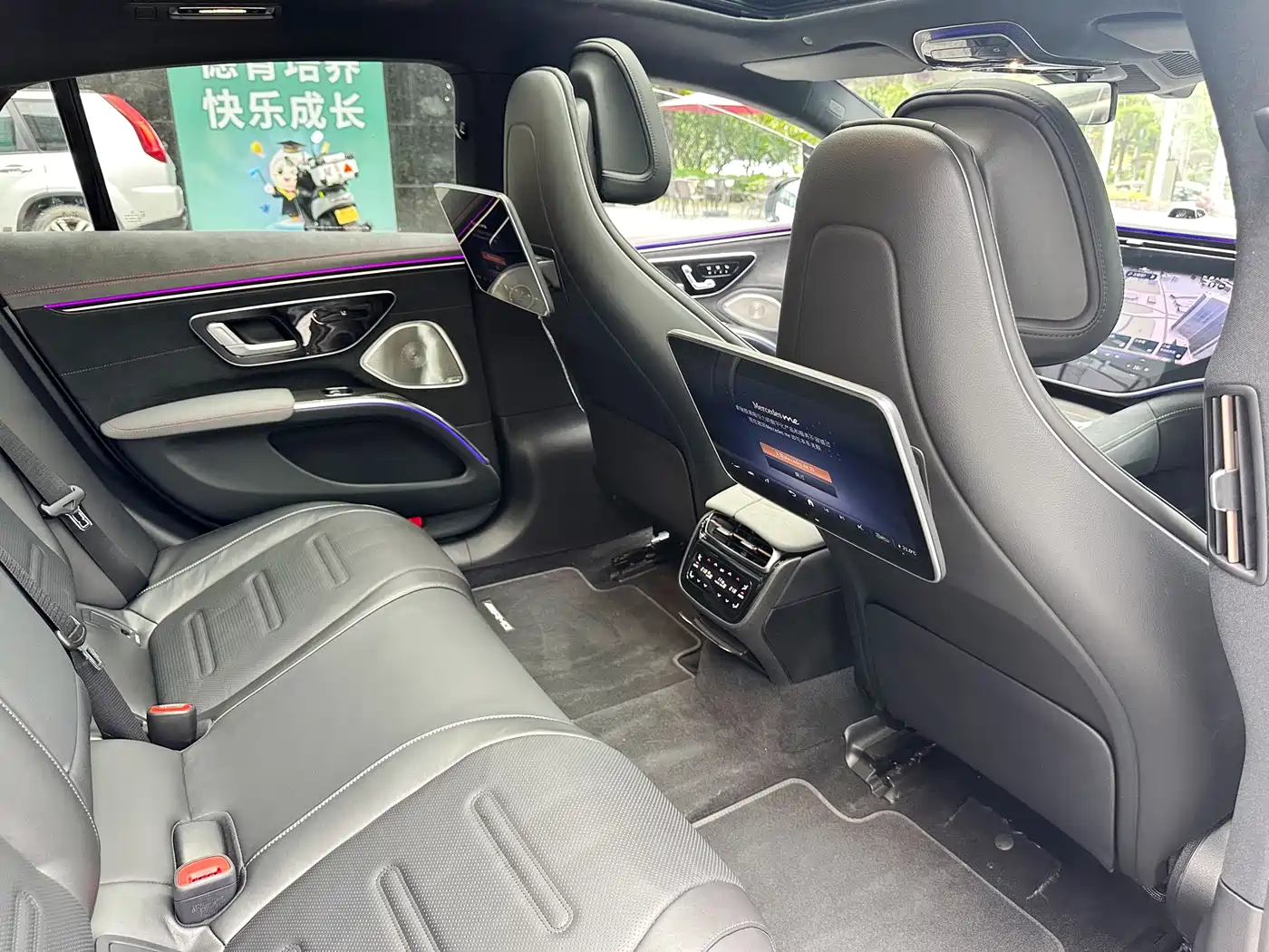 Mercedes-Benz EQS AMG 2023 AMG EQS 53 4MATIC+ фото 16