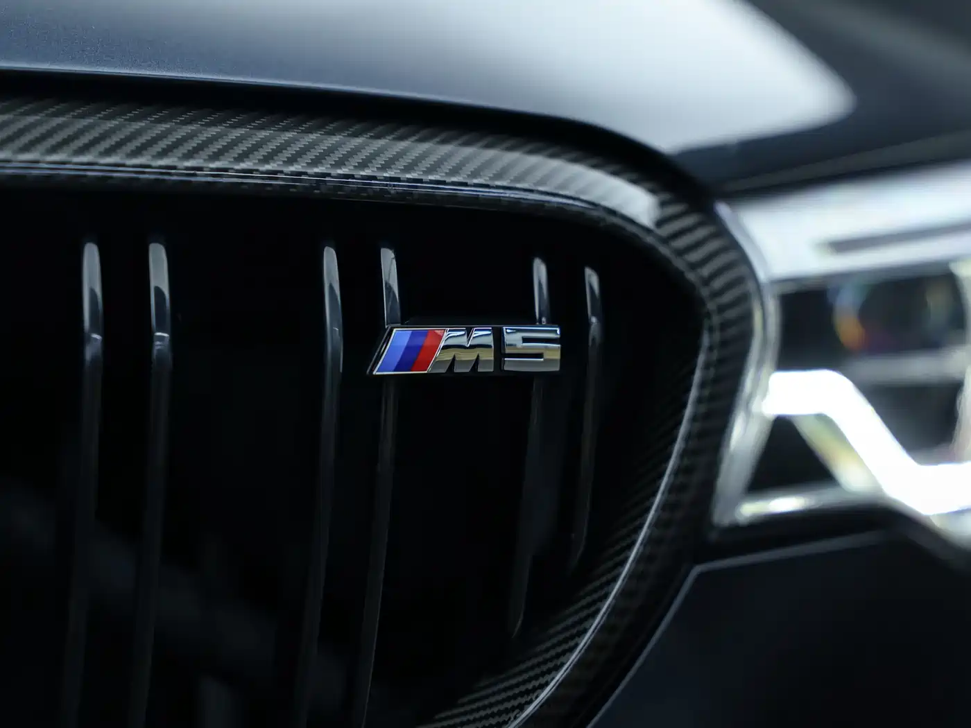 BMW M5 2018 M5 фото 24