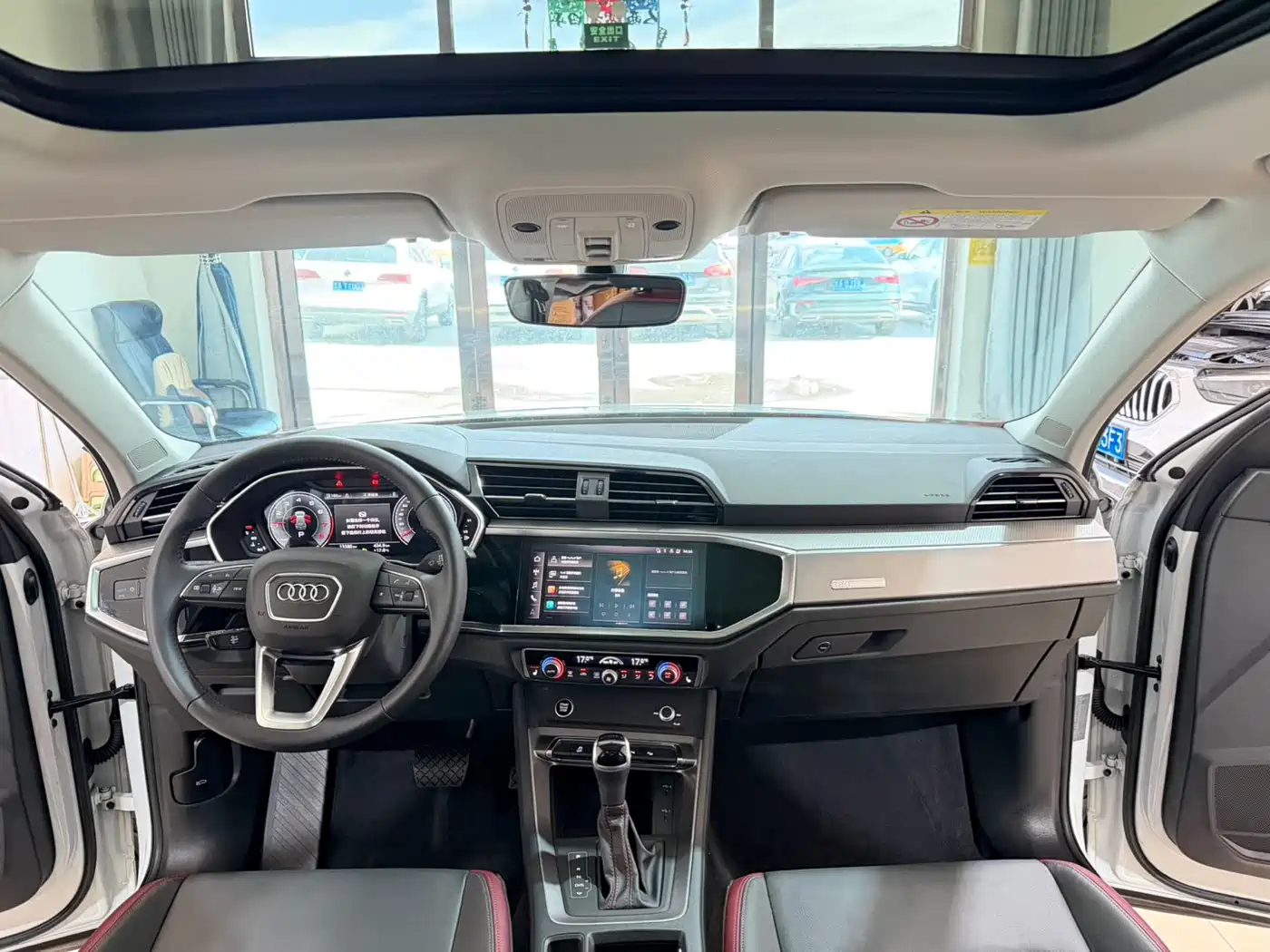 Audi Q3 2022 35 TFSI Fashion Elegance фото 22