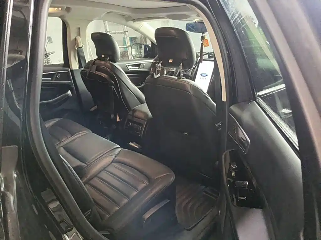 Ford Edge, миниатюра 11