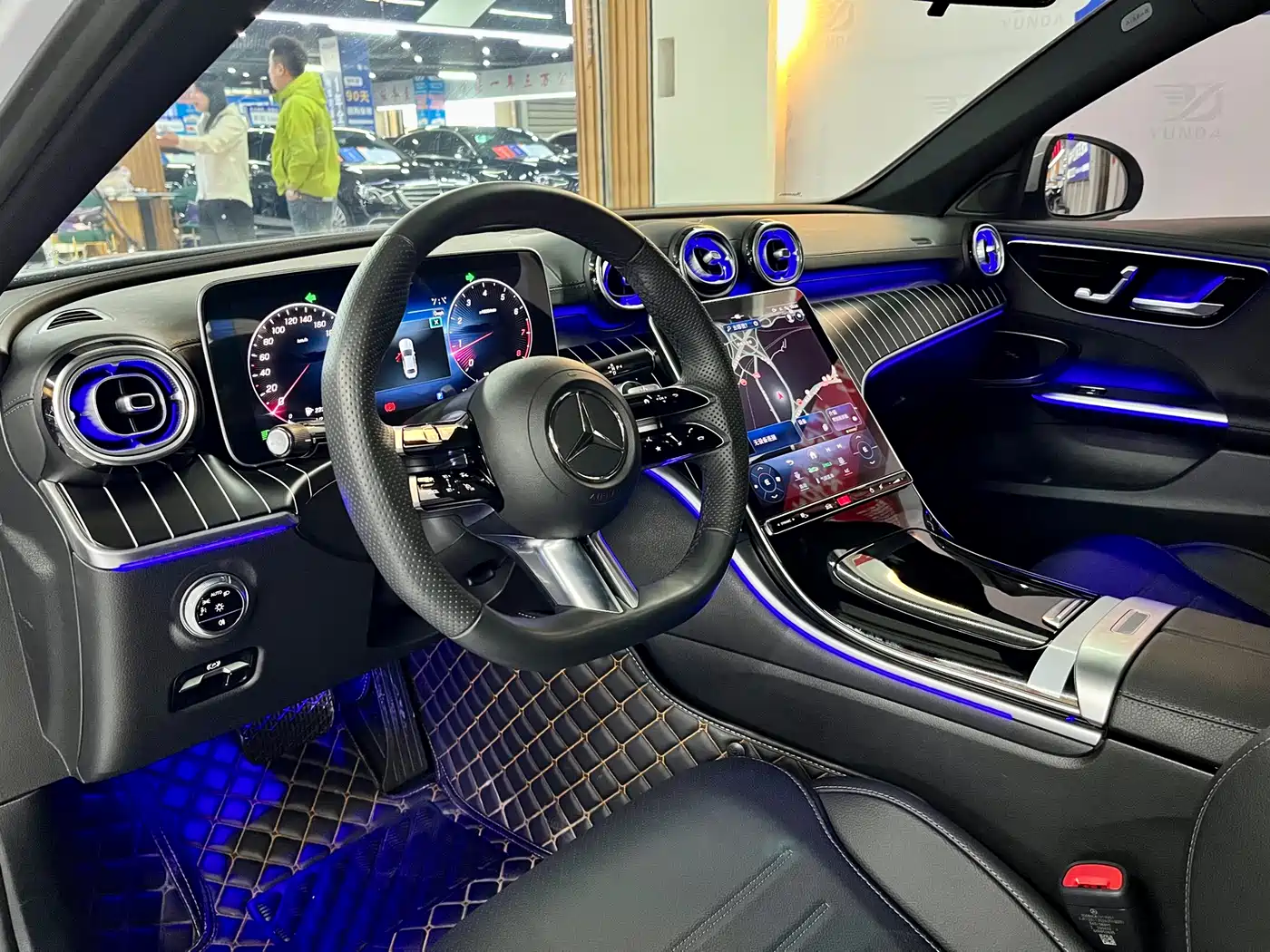 Mercedes-Benz C-Class 2023 Facelift C 260 L Sport Edition фото 8