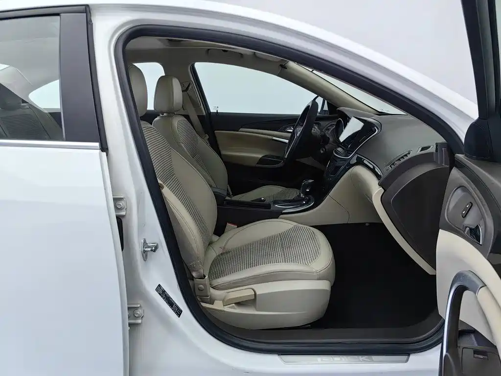 Фото 23 - Buick Regal