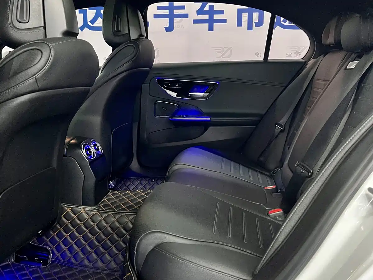 Mercedes-Benz C-Class 2023 Facelift C 260 L Sport Edition фото 10