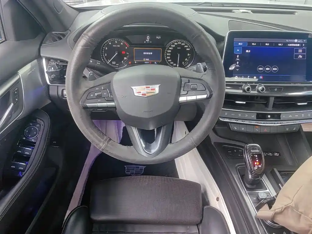 Cadillac CT5 2020 28T Leading Sport фото 11