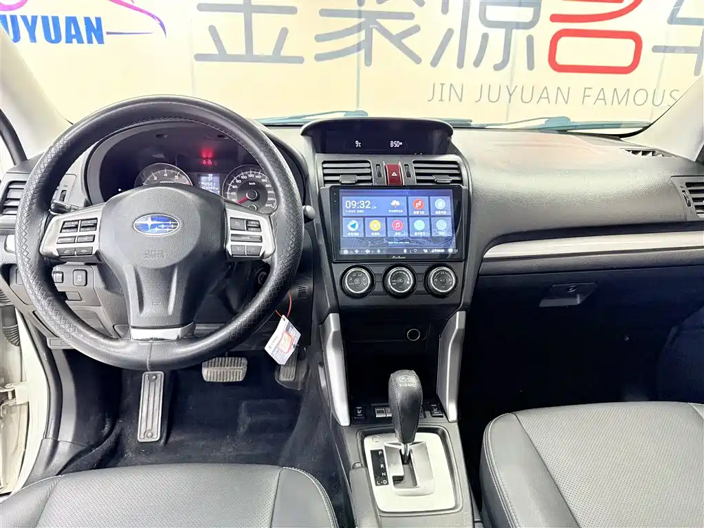 Subaru Forester 2014 2.5i Automatic Elite Edition фото 12