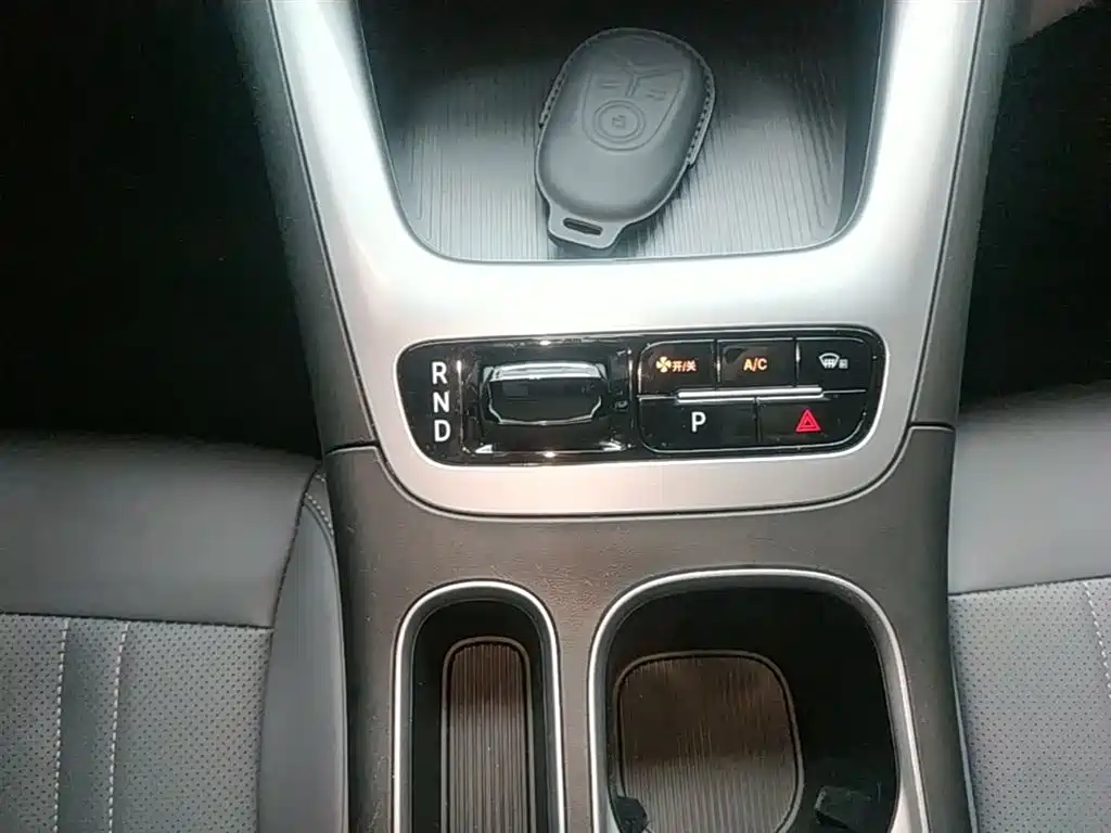 Geely Galaxy Starry Wish 2026 Edition 310km Youth Version фото 14