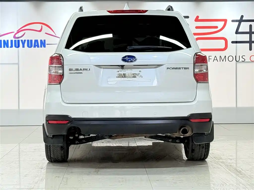 Subaru Forester 2014 2.5i Automatic Elite Edition фото 5