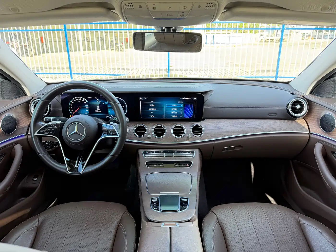Mercedes-Benz E-Class 2021 E 300 L Fashion фото 8