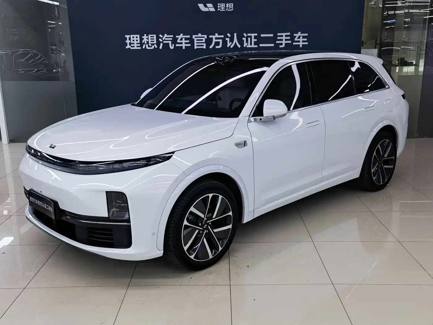 Li Auto L7 2025
