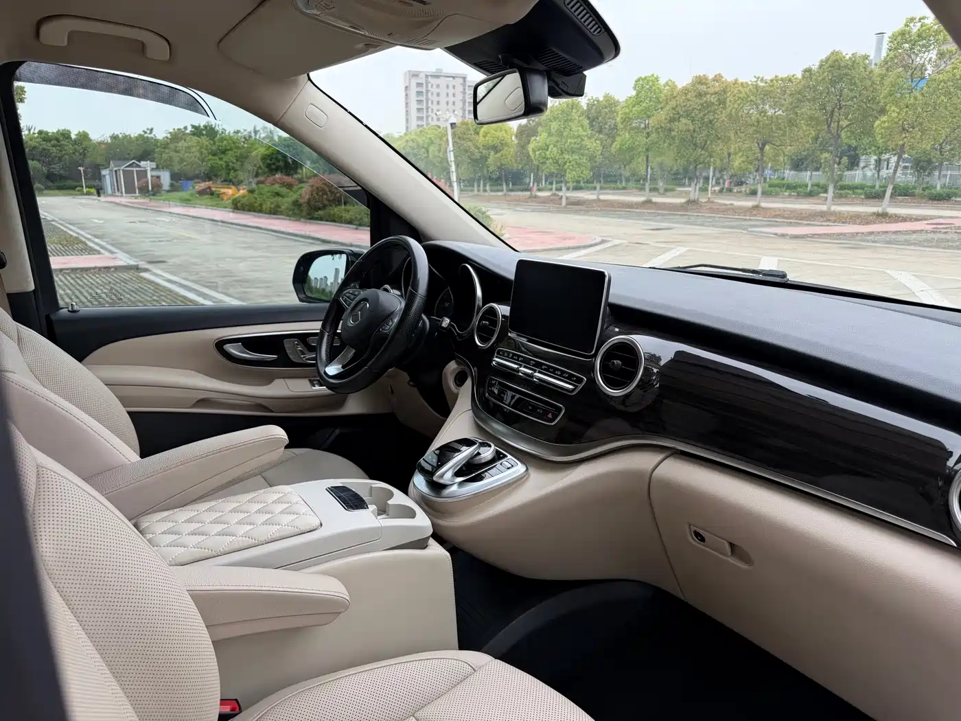 Mercedes-Benz V-Class 2018 V 260 Navigator Edition China VI фото 14