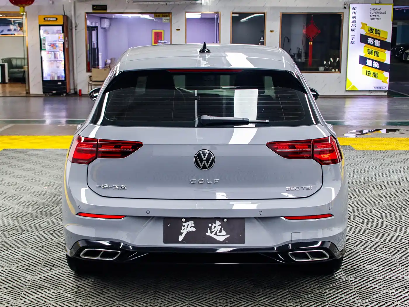 Volkswagen Golf 2021 280TSI DSG R-Line фото 20