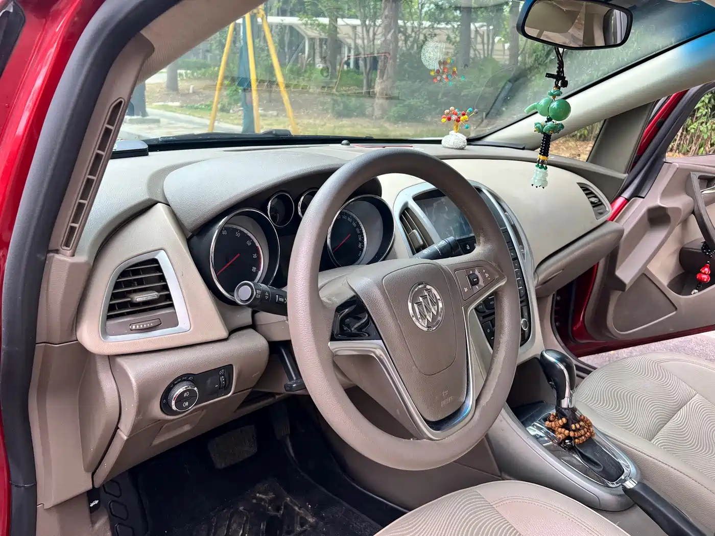 Фото 19 - Buick Excelle