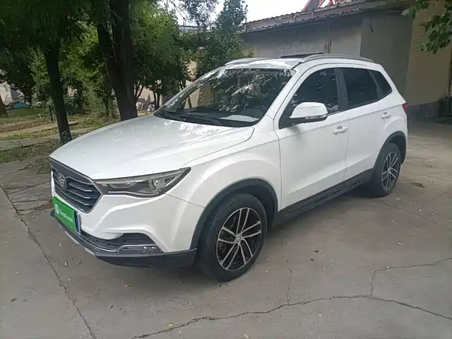 Besturn Besturn X40 2017 1.6L Automatic Luxury