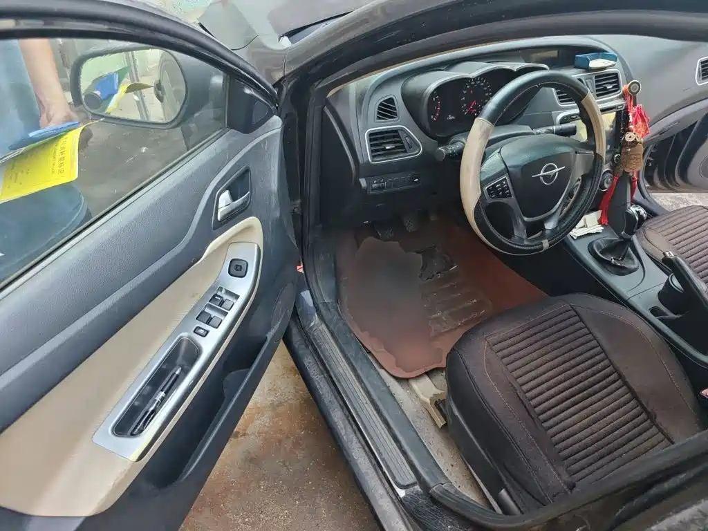 Haima Familia 2014 2014 M5 1.6L Manual Elite