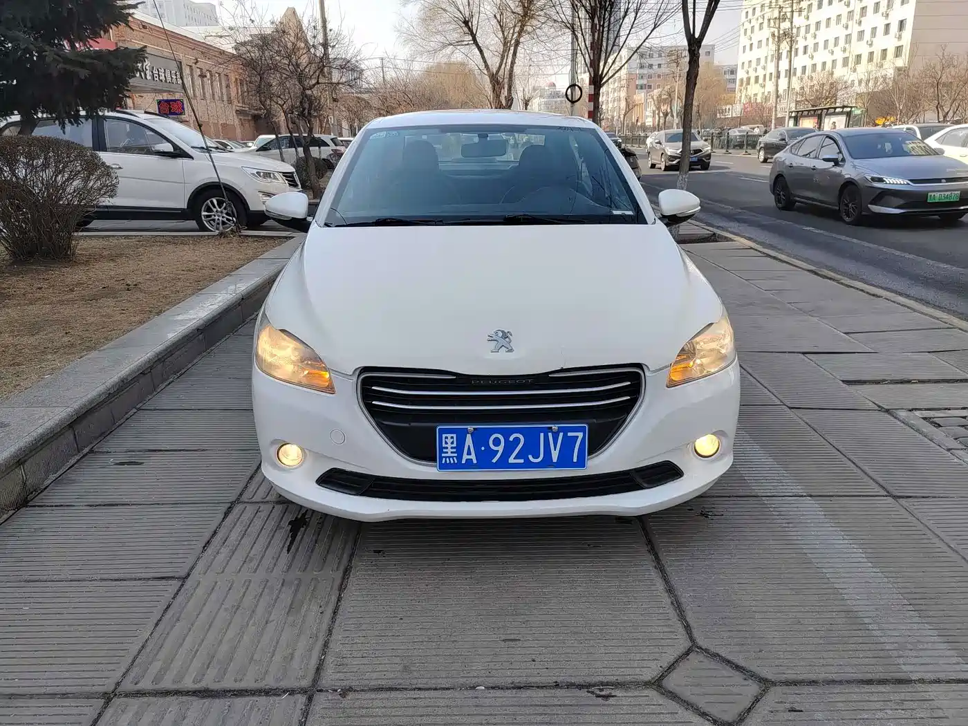 Peugeot 301 2014 2014 1.6L Manual Comfort Edition