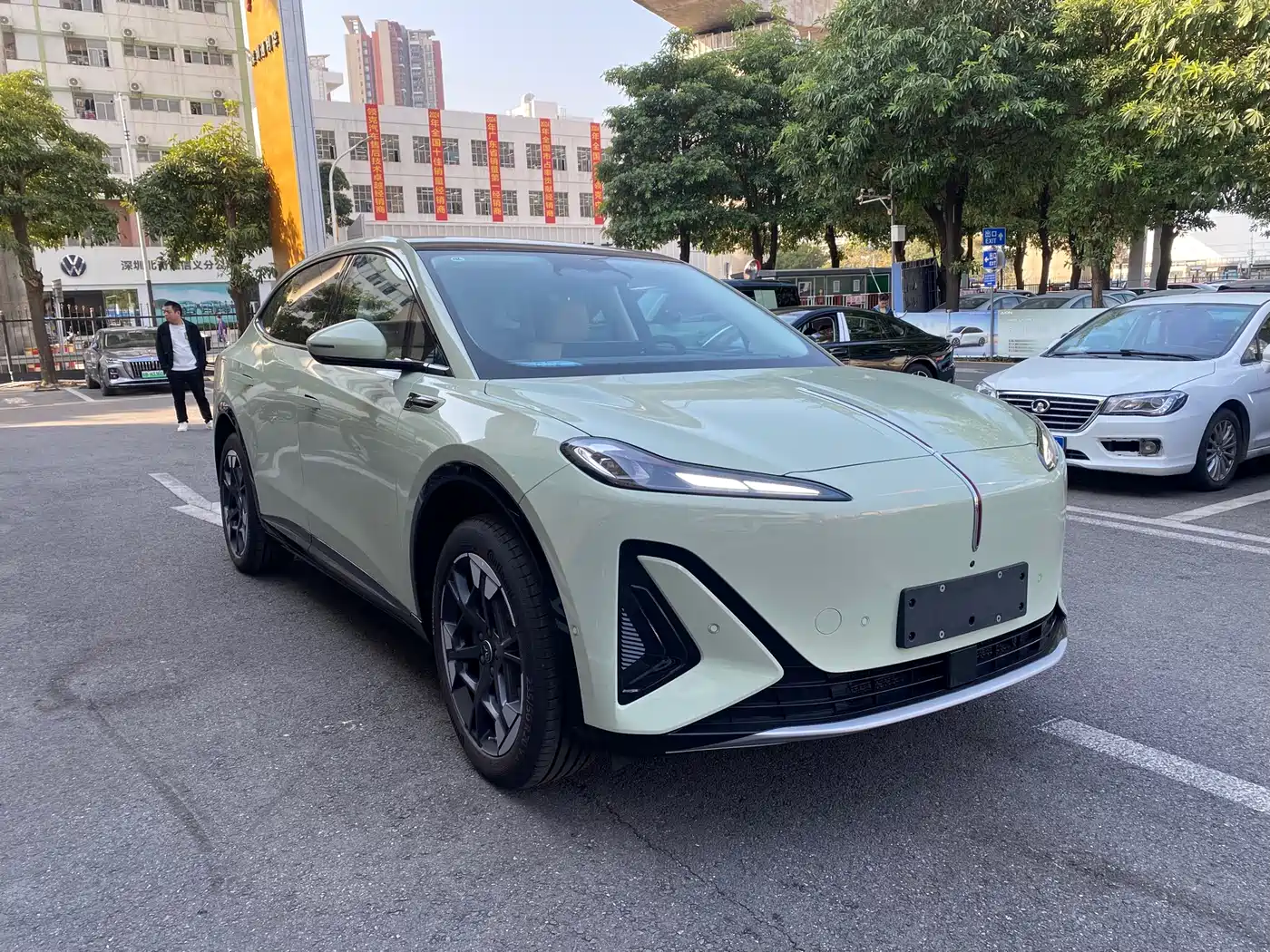 Hongqi HONGQI TIANGONG 06