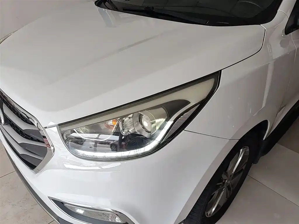 Hyundai Beijing Hyundai ix35 2015 2.0L Automatic 2WD Smart Type China IV фото 24