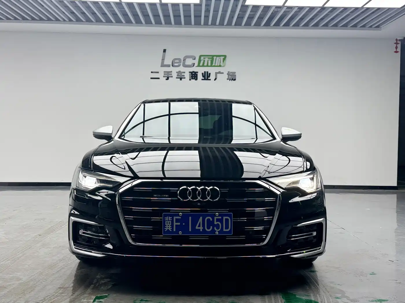 Audi A6L 2021 45 TFSI quattro Premium Elegance фото 2