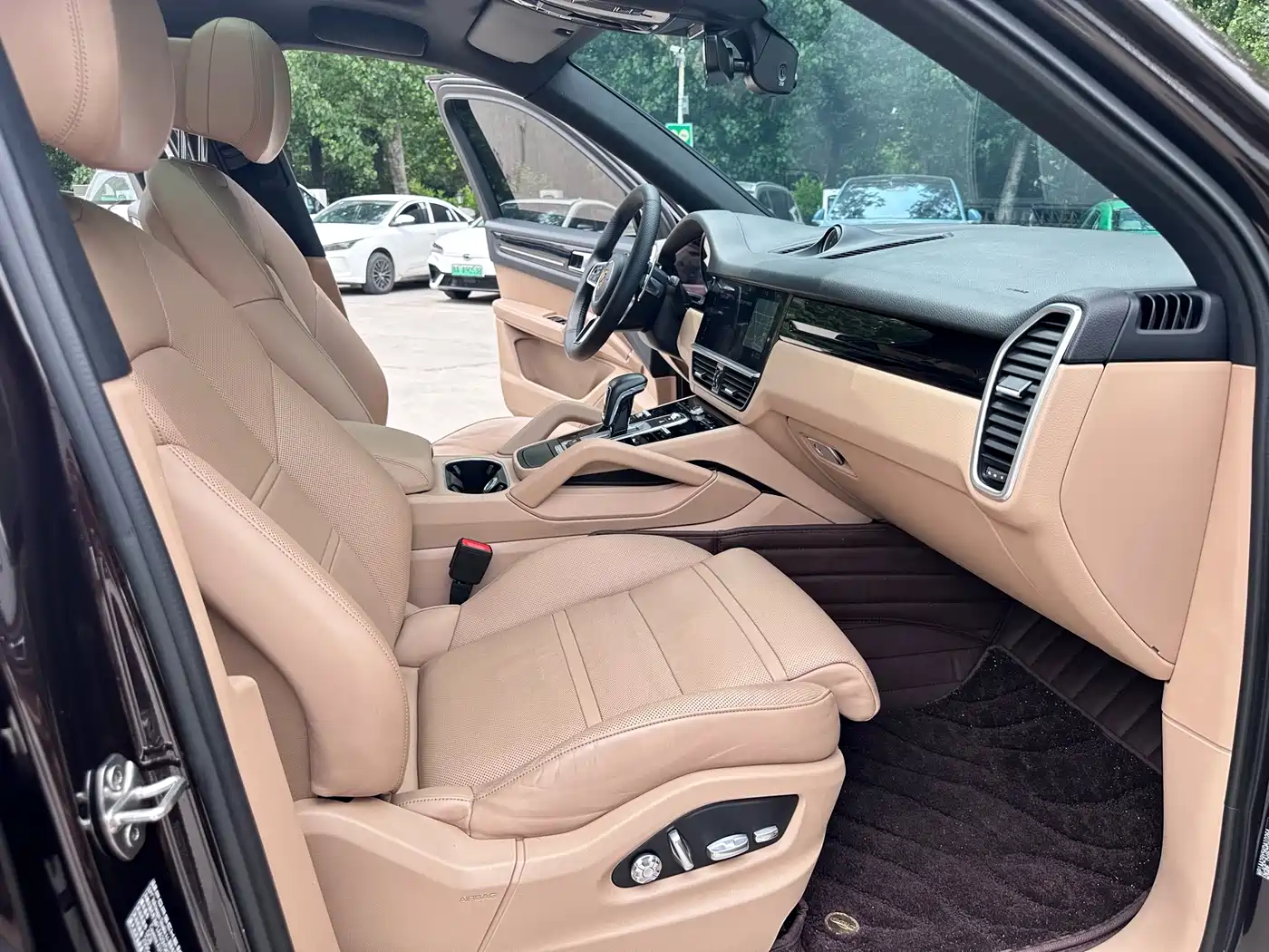 Porsche Cayenne 2018 Cayenne 3.0T фото 9