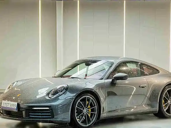 Porsche 911 2023 Carrera 3.0T