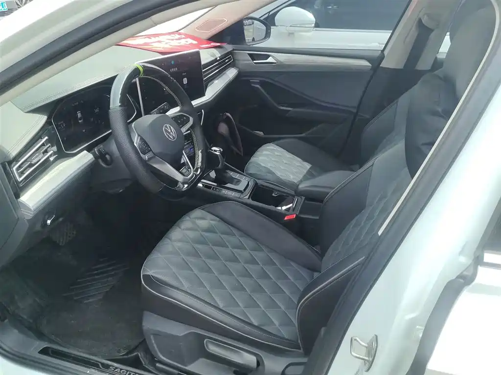 Volkswagen Sagitar 2023 Model Year 280TSI DSG Surpass Edition фото 11