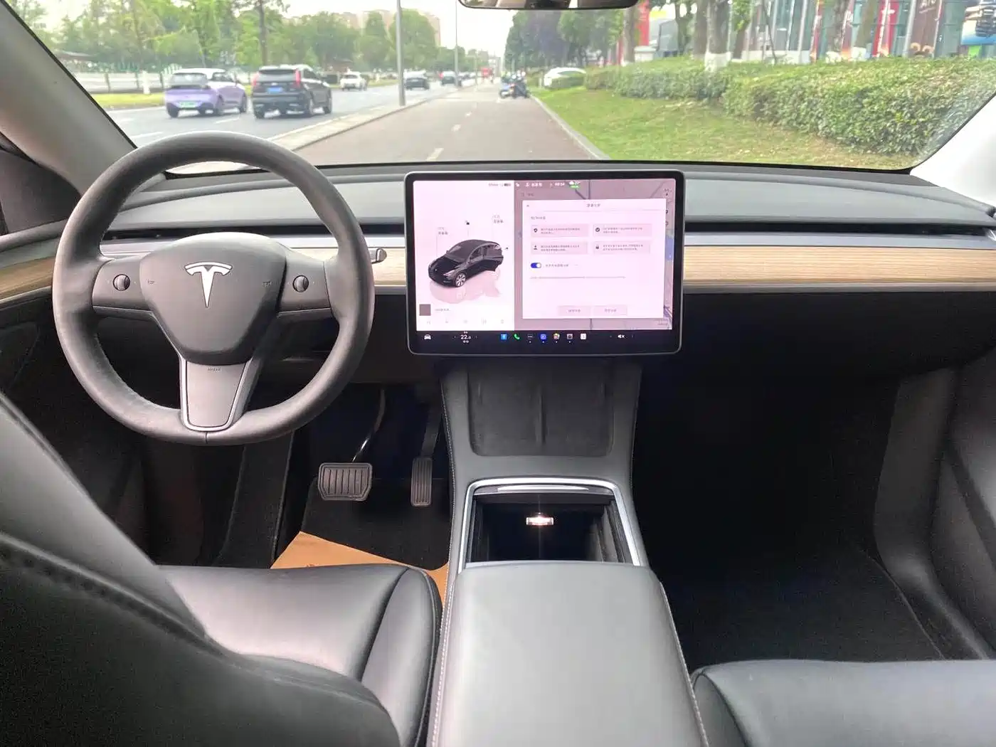 Фото 9 - Tesla Model Y
