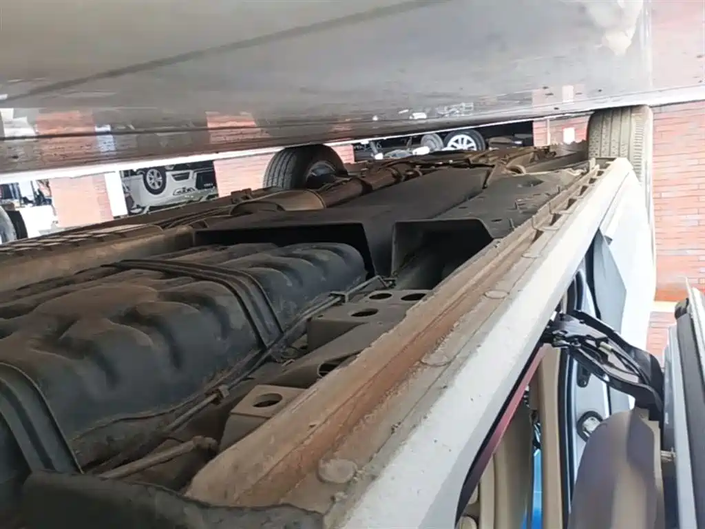 Buick GL8 2023 ES Landmaster Exclusive фото 22
