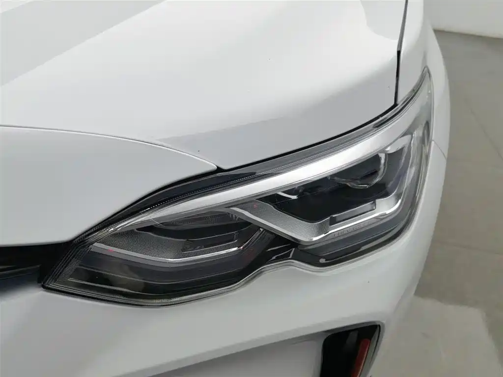 Chevrolet Volando 2018 Redline 530T Auto Premium Edition (5+2 seater) China V фото 7
