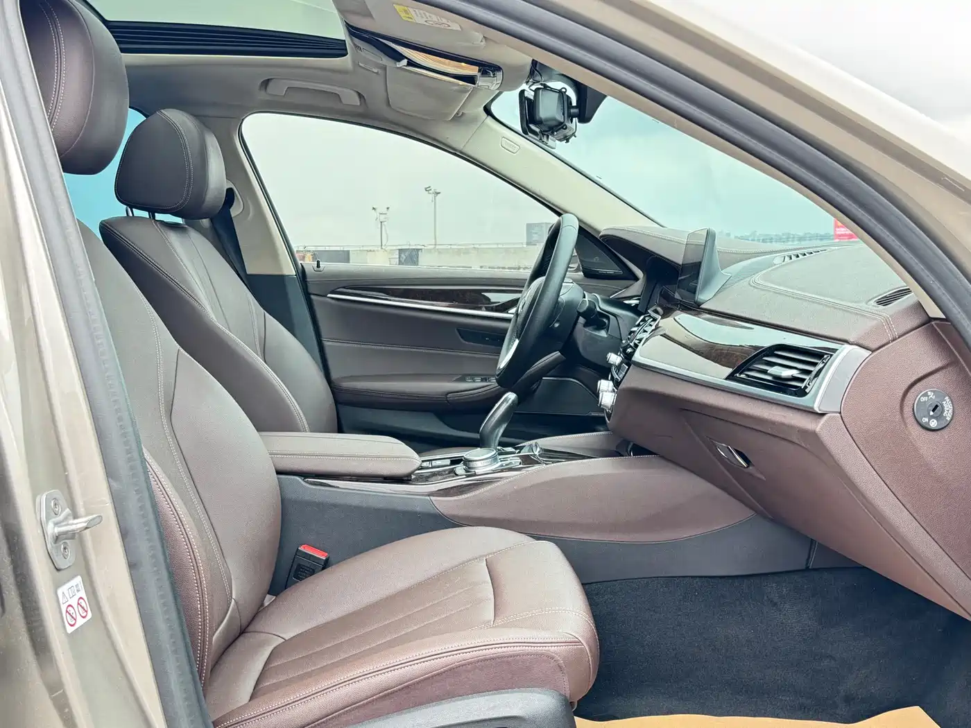 BMW 5 Series 2020 525Li Luxury Package фото 5