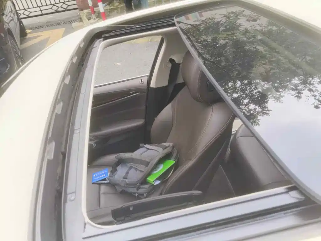 BMW 5 Series, миниатюра 6