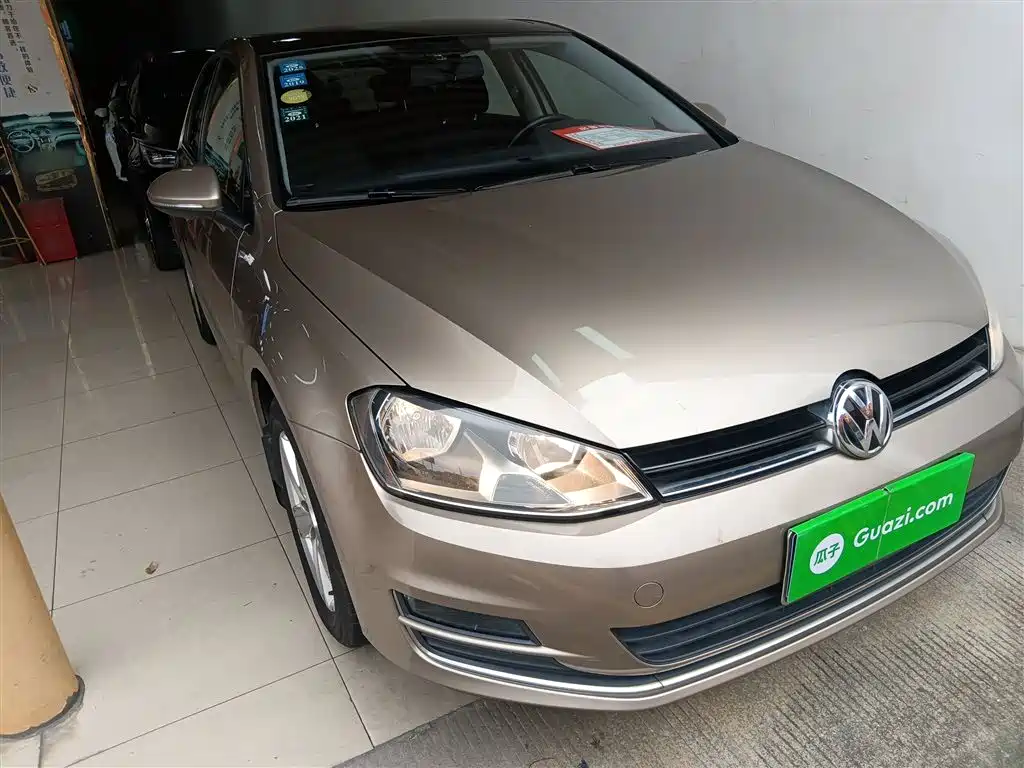 Volkswagen Golf 2016 1.6L Automatic Comfort фото 22