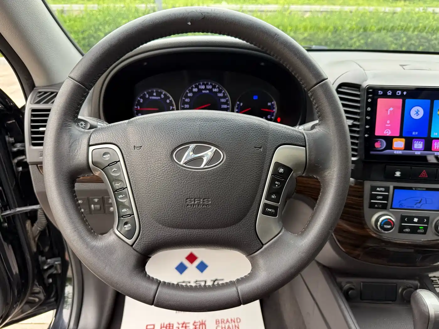 Hyundai Santa Fe Classic 2010 2.4 Luxury 7-Seater AWD фото 10