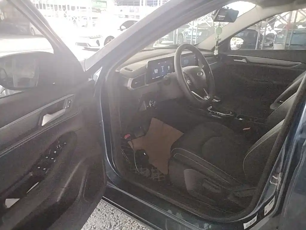 Ford Escort 2022 2021 1.5L Automatic Diamond Edition