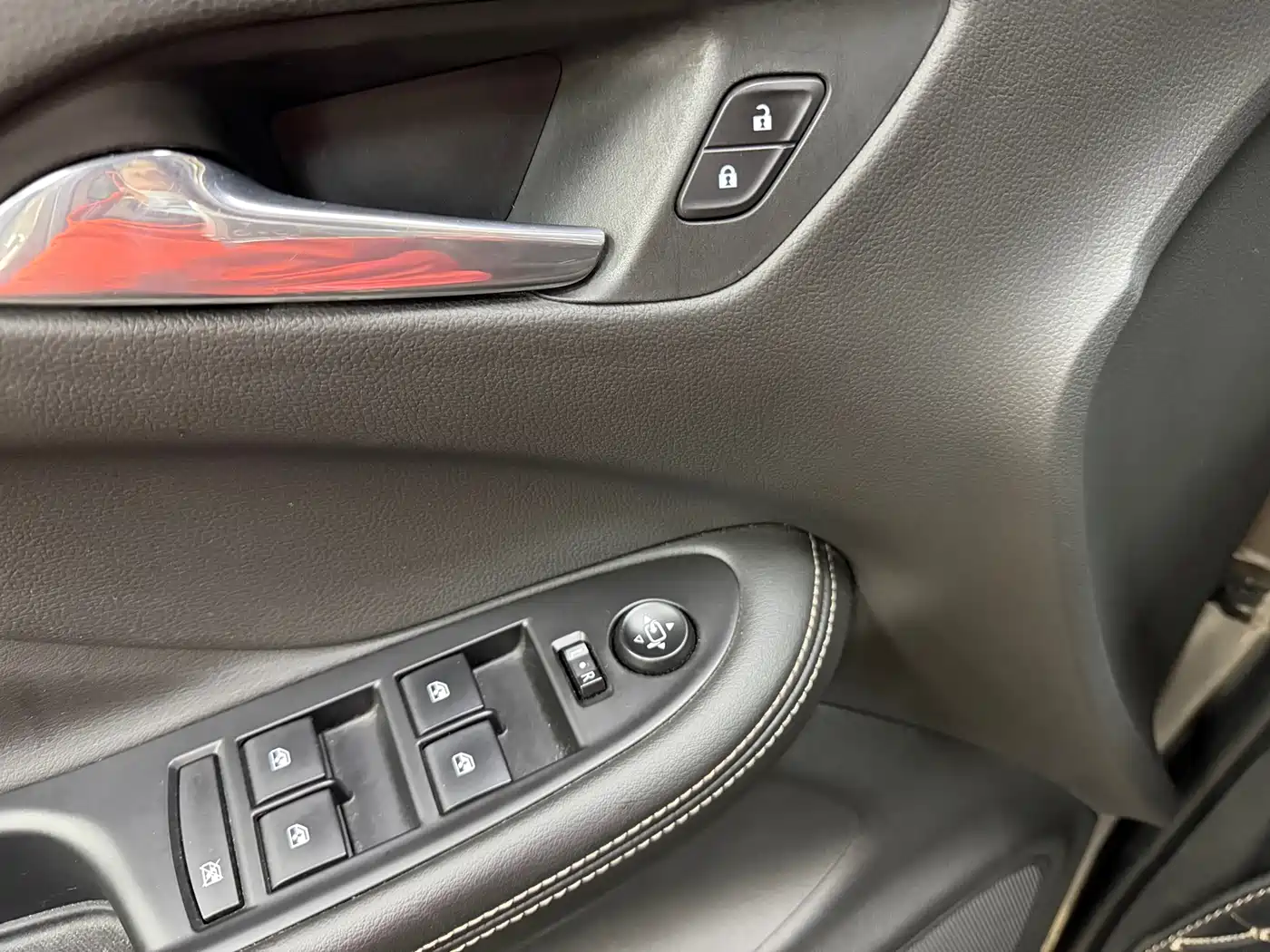 Buick Envision Plus 2017 28T AWD Elite фото 17