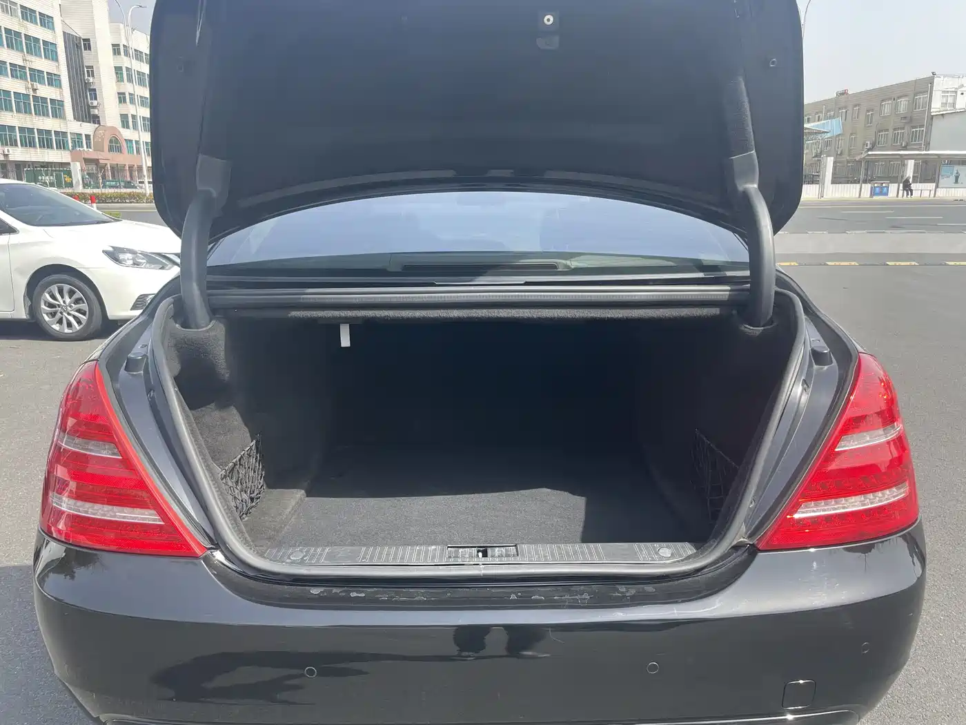 Mercedes-Benz S-Class 2012 S 300 L Business Grand Edition фото 15