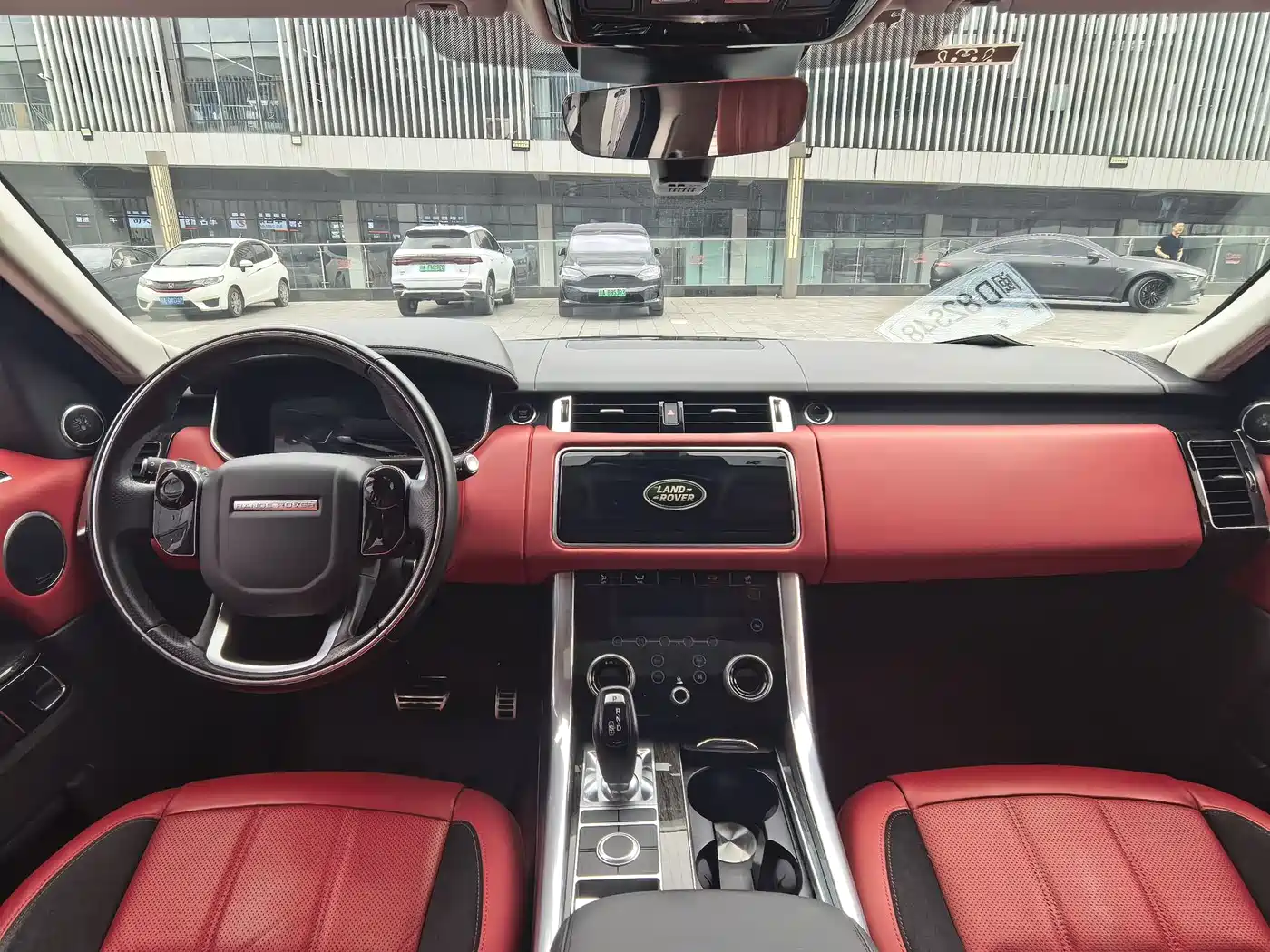 Land Rover Range Rover Sport 2022 3.0 L6 Gloss Black Edition фото 7