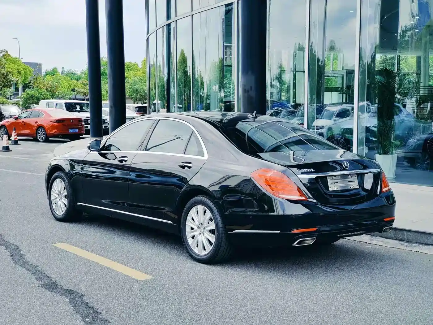 Mercedes-Benz S-Class 2014 S 320 L Business фото 6