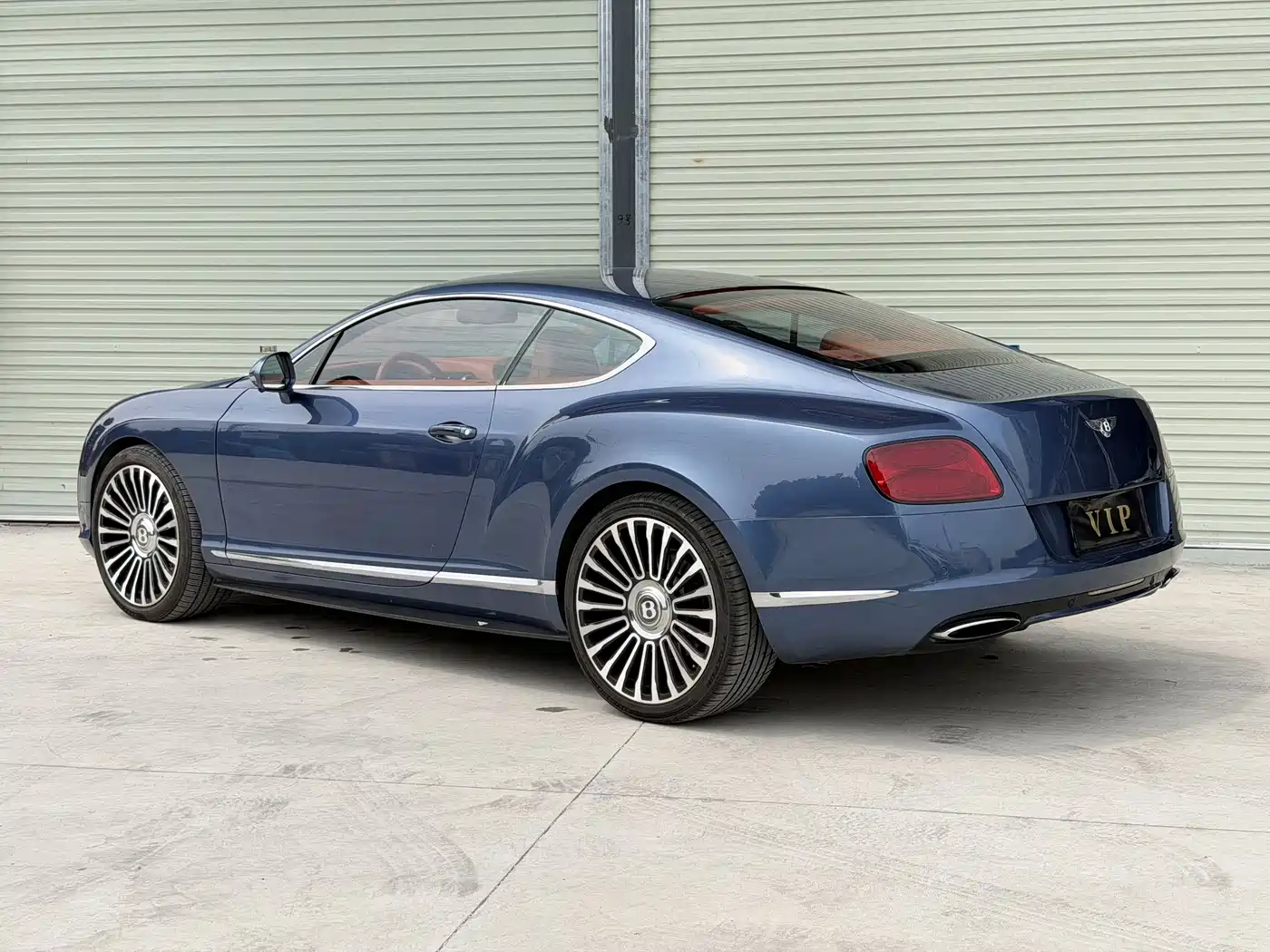 Bentley Continental 2012 6.0T GT W12 фото 7