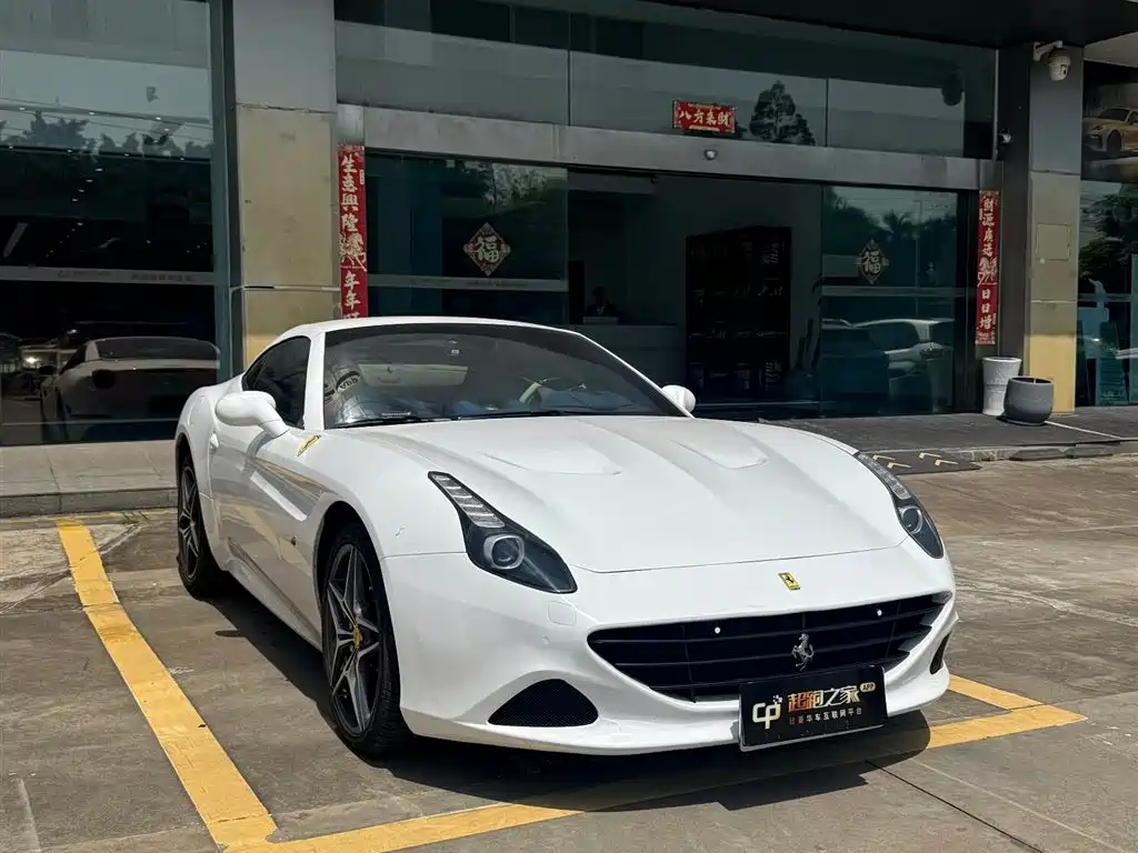 Ferrari California T 2015 3.9T Standard фото 4