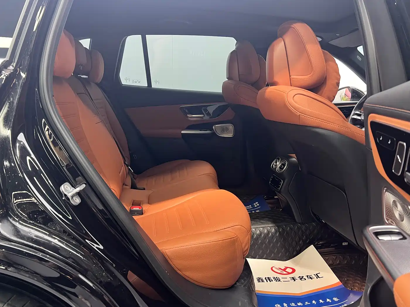 Mercedes-Benz GLC 2024 GLC 300 L 4MATIC Dynamic 5-seater фото 15