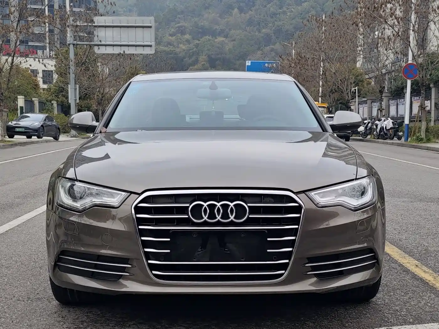 Audi A6L 2014 30 FSI Comfort фото 8