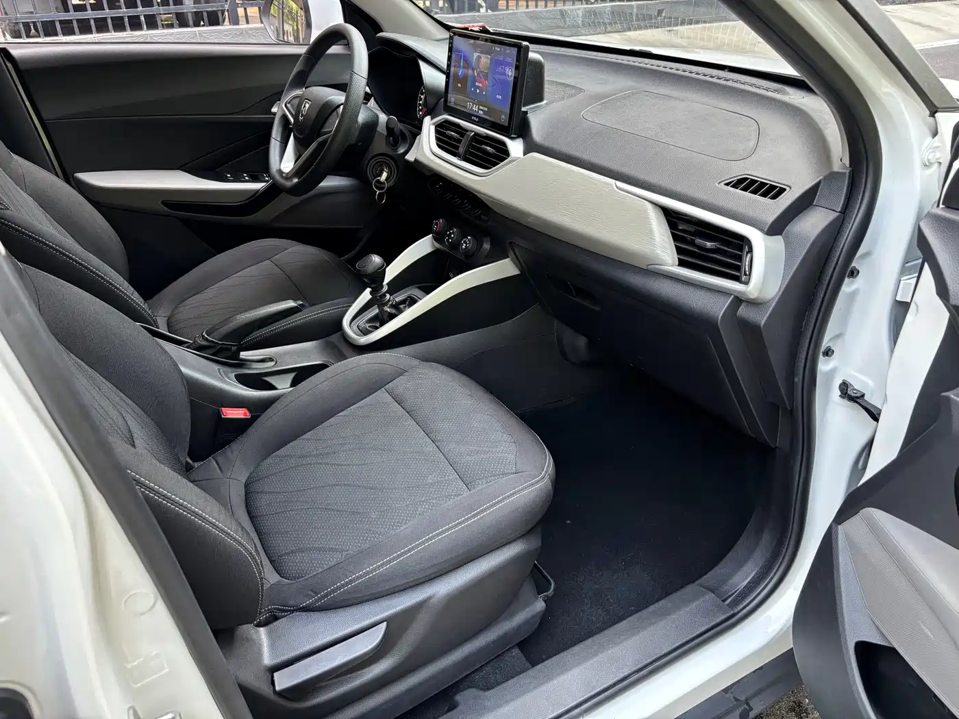 Baojun 510 2020 2019 1.5L Manual Sport Edition 73kW China VI