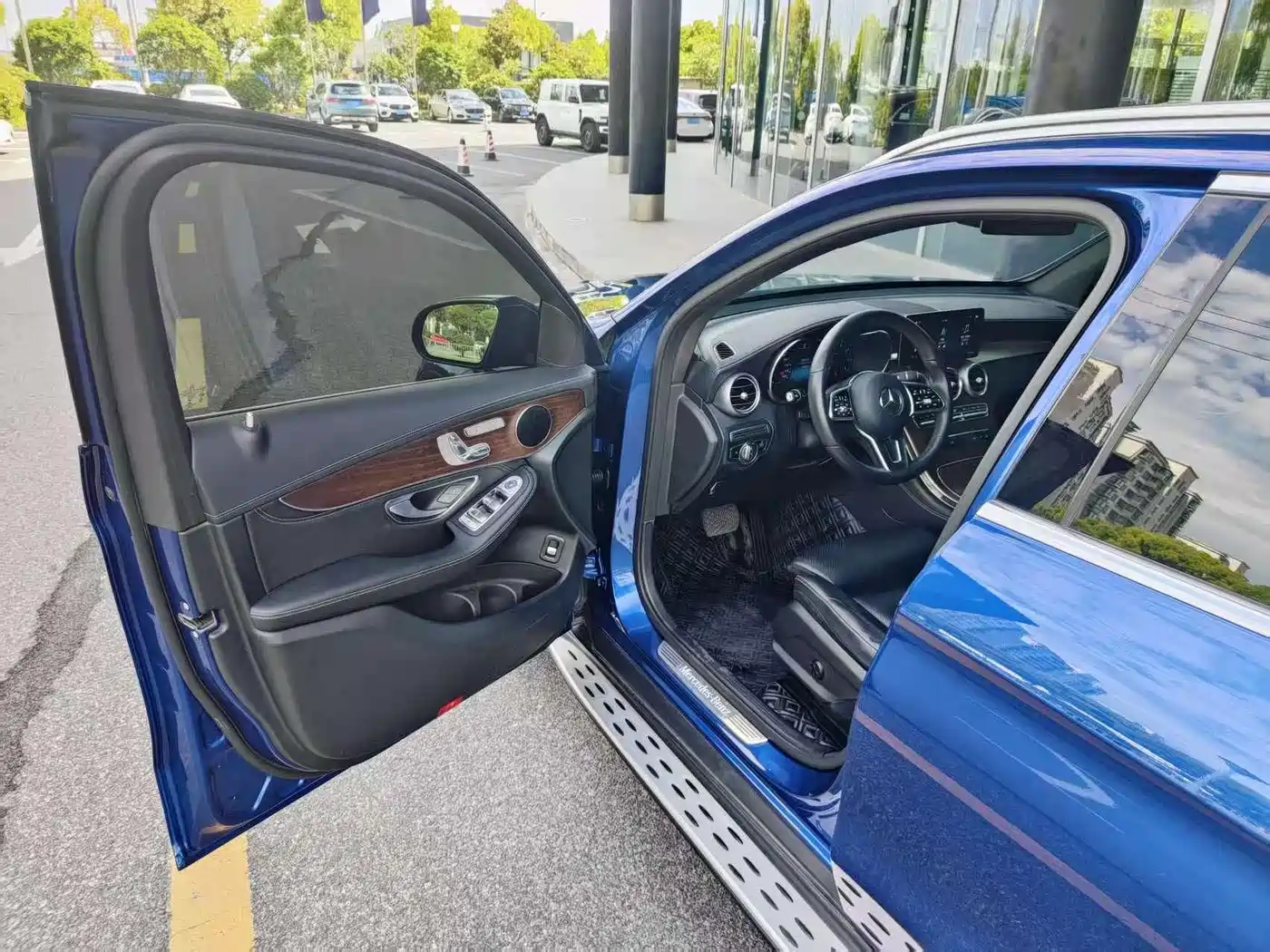 Mercedes-Benz GLC 2020 Facelift GLC 300 L 4MATIC Dynamic фото 7