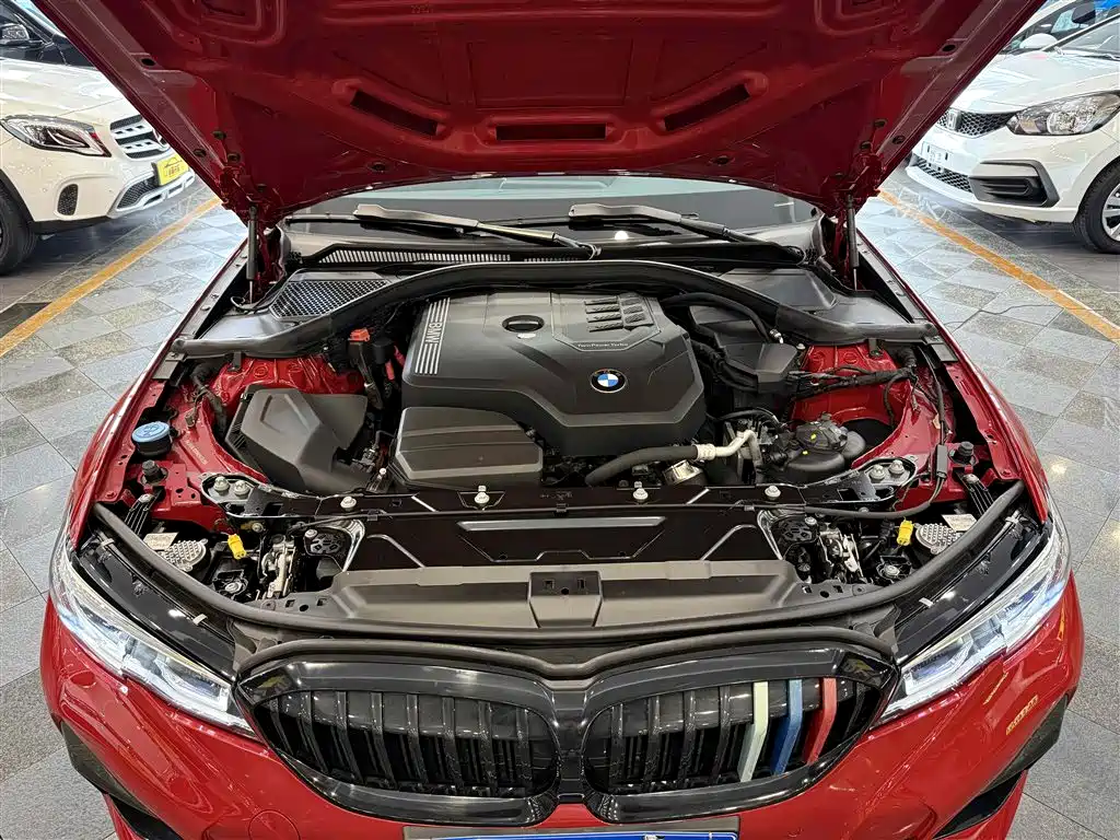 BMW 3 Series 2022 325Li M Sport Package фото 32