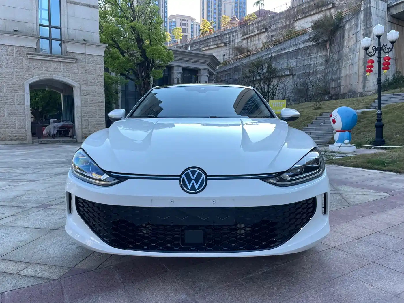 Volkswagen Lamando 2022 Lamando L 280TSI DSG Cool Edition фото 3