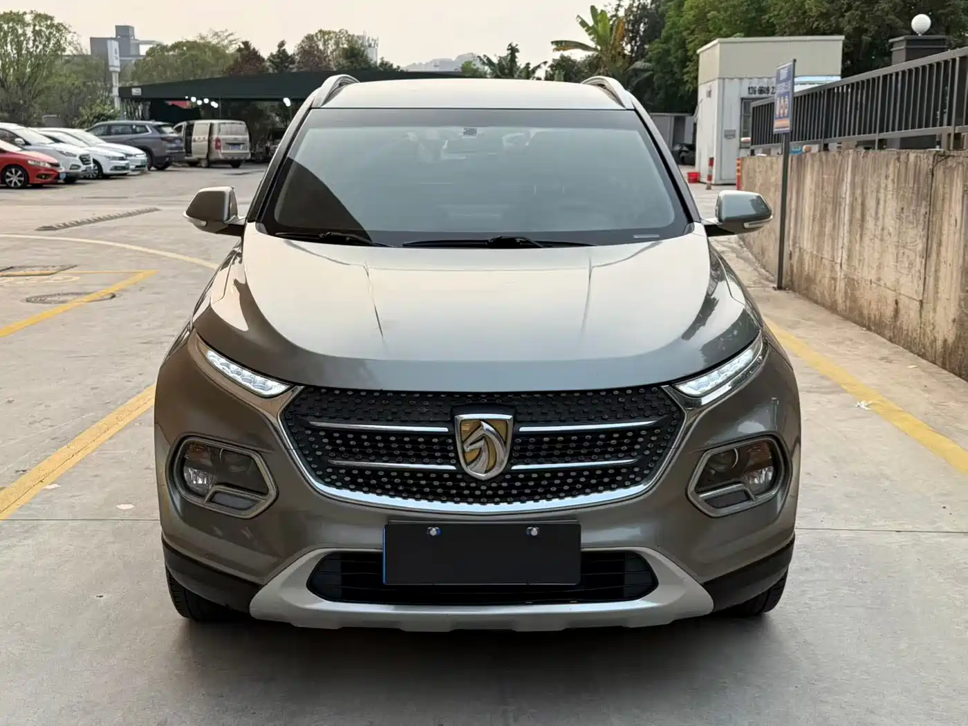 Photo 2 - Baojun 510