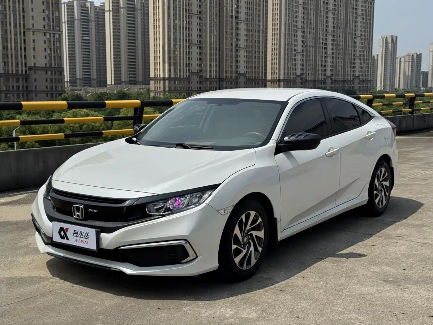 Honda Civic 2019 180TURBO CVT Shangyue Edition China V