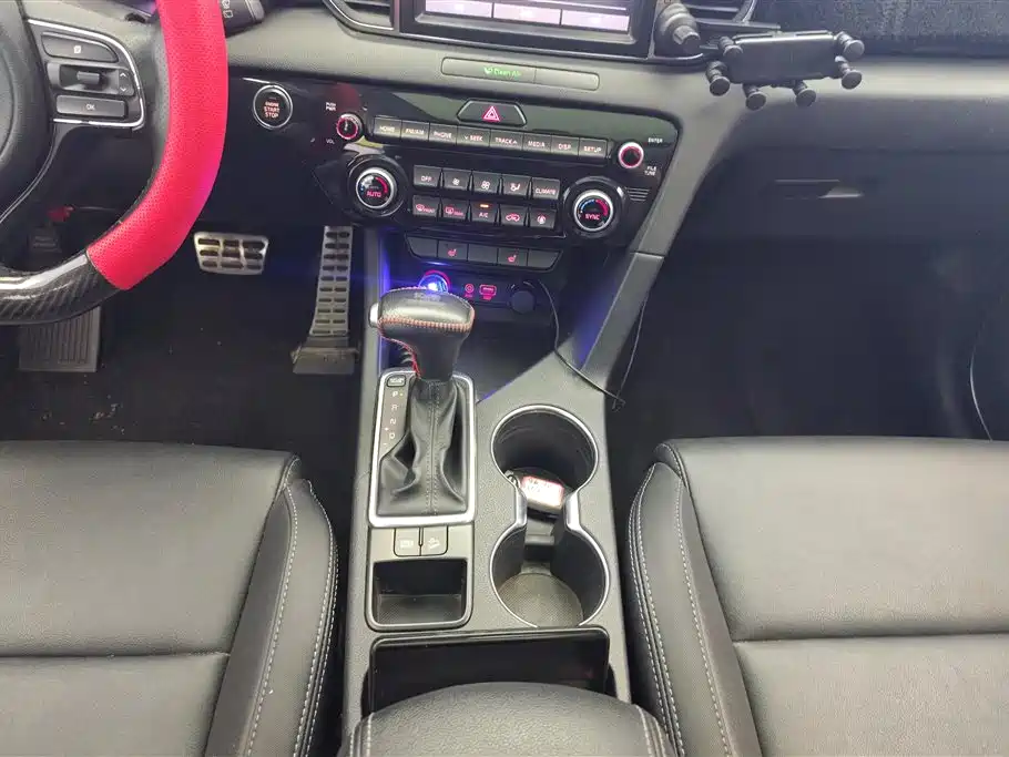 Kia KX5 2016 Model 1.6T Automatic 2WD DLX фото 16