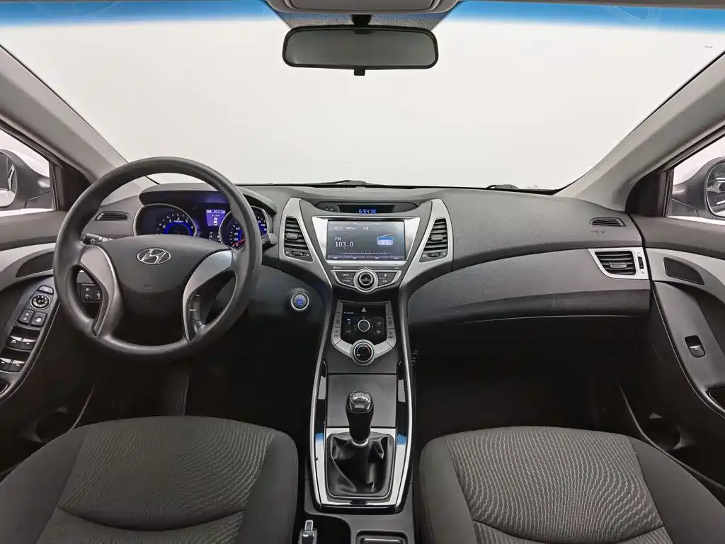 Hyundai Langdong 2017 2016 1.6L Manual Premium Edition