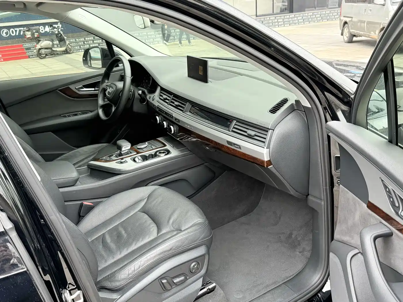 Audi Q7 2016 45 TFSI Technology фото 10